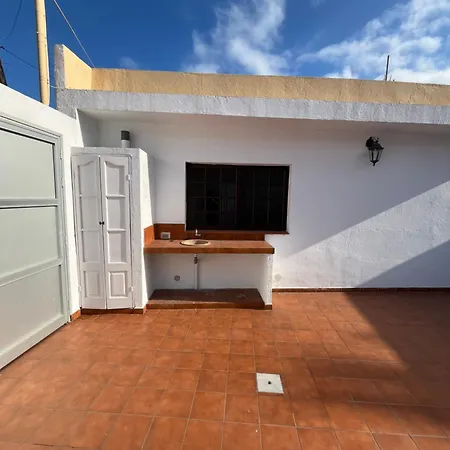 Whispering Tides Holiday home Candelaria